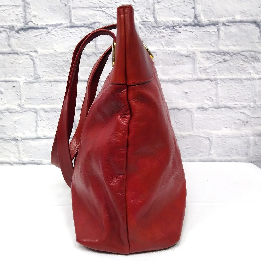 Vintage Marino Orlandi Italian Red Leather Embossed Floral Shoulder Bag - Picture 4 of 14